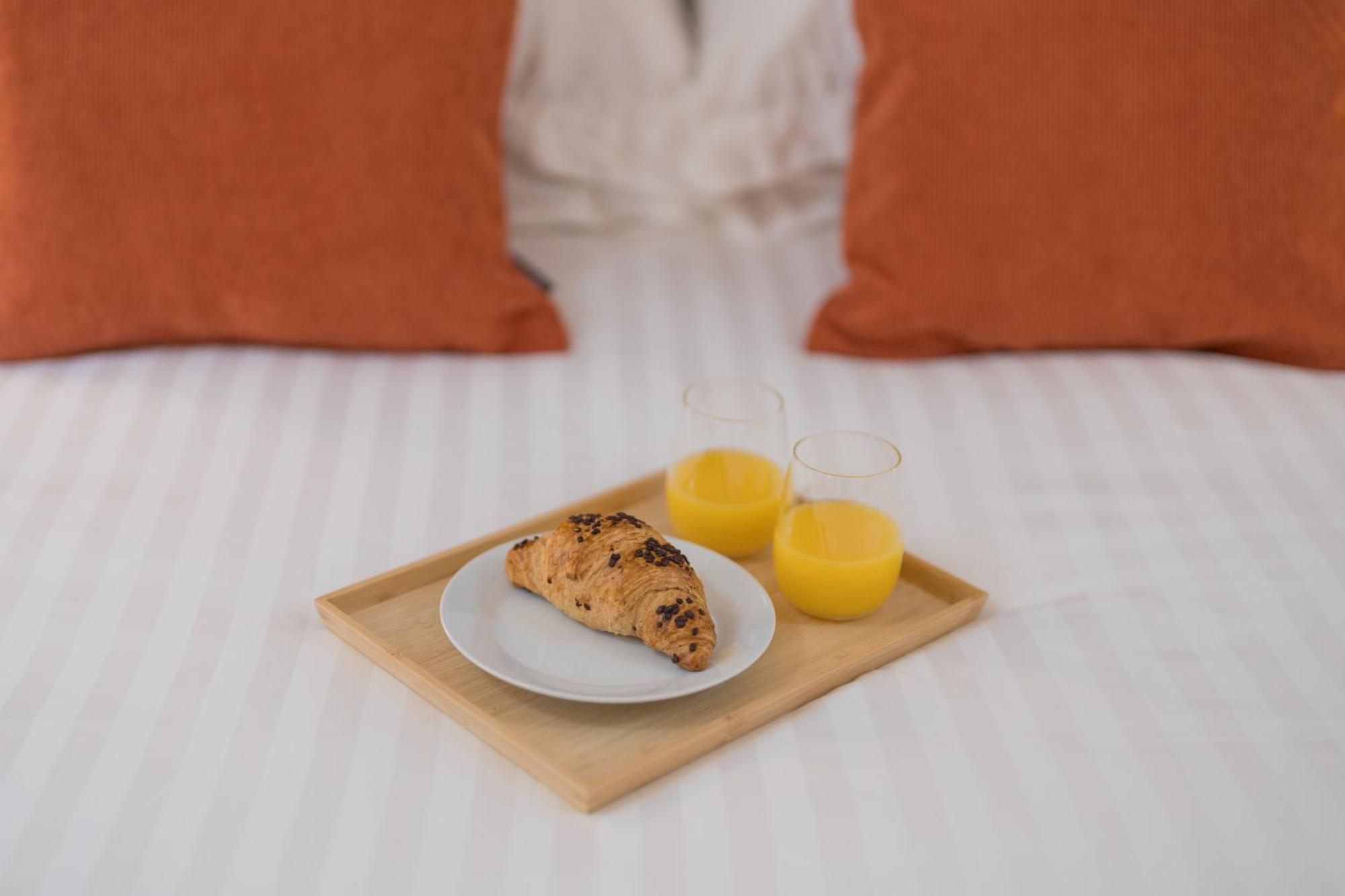 Luxurious 2 Bed Birmingham House Free Parking - Sleeps 6 Apartman Kültér fotó